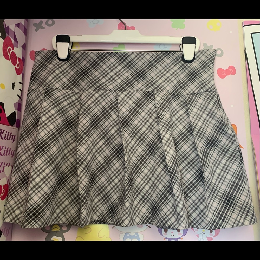 gray stripped high waist skirt